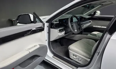 Hyundai Grandeur 2023, 28894 км, за 22449.78 USD - фото 10
