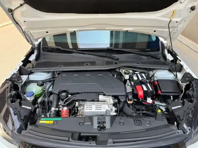 Peugeot 2008 2025, 11000 км, за 13213.4 USD - фото 25