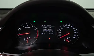 Kia K7 2016, 134394 км, за 5901.27 USD - фото 8