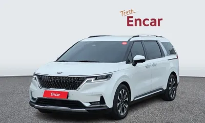Kia Canival · 2021 год