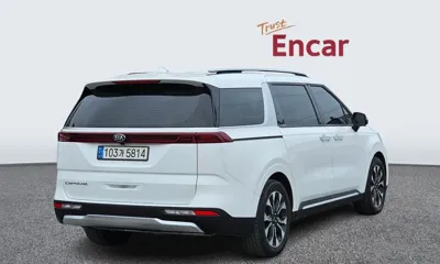 Kia Canival 2021, 88065 км, за 20151.96 USD