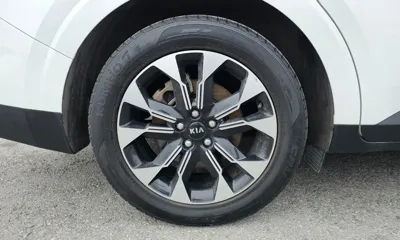 Kia Canival 2021, 88065 км, за 20151.96 USD