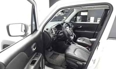 Jeep Renegade 2019, 62582 км, за 7687.3 USD - фото 10