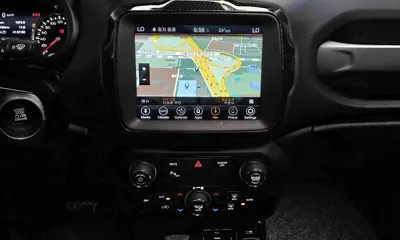 Jeep Renegade 2019, 62582 км, за 7687.3 USD - фото 13