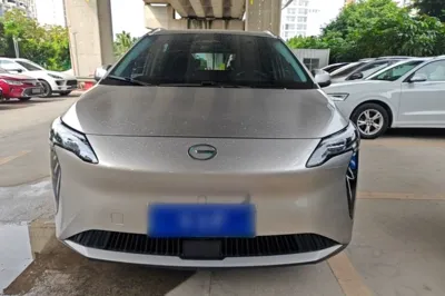 AION Y 2024, 82200 км, за 12540 USD