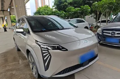 AION Y 2024, 82200 км, за 12540 USD
