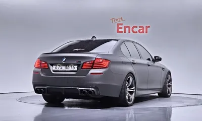 BMW M5 2015, 113556 км, за 23500.07 USD