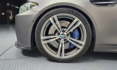 BMW M5 2015, 113556 км, за 23500.07 USD