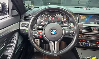BMW M5 2015, 113556 км, за 23500.07 USD - фото 13