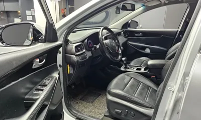 Kia Sorento 2019, 109272 км, за 8205.33 USD - фото 10