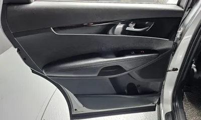 Kia Sorento 2019, 109272 км, за 8205.33 USD - фото 25