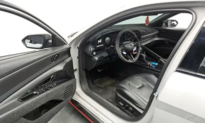 Hyundai Avante 2022, 45338 км, за 17310.87 USD - фото 11