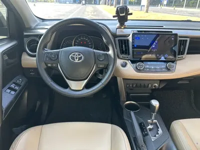 Toyota RAV4 2014, 50000 км, за 7327.7 USD