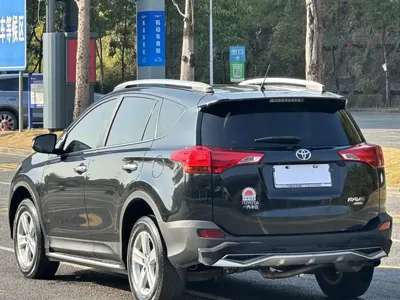 Toyota RAV4 2014, 50000 км, за 7327.7 USD - фото 16