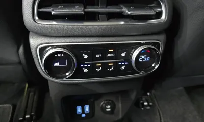 Genesis GV80 2022, 69589 км, за 26903.77 USD - фото 31