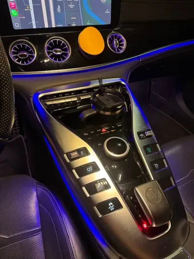 Mercedes-Benz AMG GT 2019, 104000 км, за 33705.73 USD - фото 6