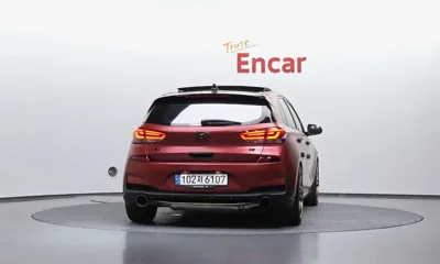 Hyundai i30 2019, 104727 км, за 8790.78 USD