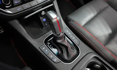 Hyundai i30 2019, 104727 км, за 8790.78 USD - фото 9