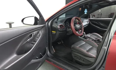 Hyundai i30 2019, 104727 км, за 8790.78 USD - фото 10