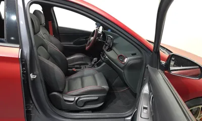 Hyundai i30 2019, 104727 км, за 8790.78 USD - фото 11