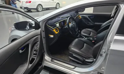 Hyundai Avante 2016, 121924 км, за 4037.25 USD - фото 10