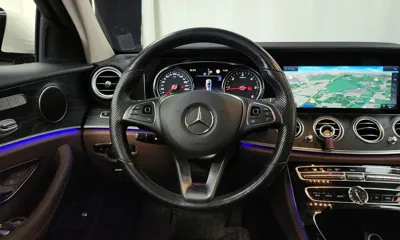 Mercedes-Benz E-Class 2018, 106354 км, за 13064.89 USD - фото 13