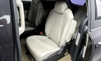Kia Canival 2022, 72651 км, за 17071.72 USD - фото 11