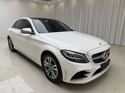 Mercedes-Benz C-Class 2021, 56000 км, за 24429.25 USD
