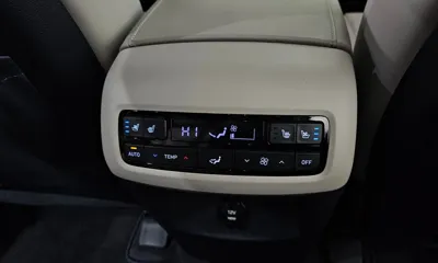 Hyundai Palisade 2023, 44003 км, за 26362.73 USD - фото 19