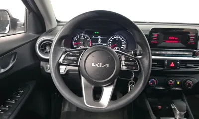 Kia K3 2022, 56153 км, за 8314.37 USD - фото 13