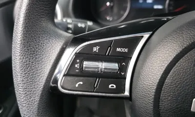 Kia K3 2022, 56153 км, за 8314.37 USD - фото 16