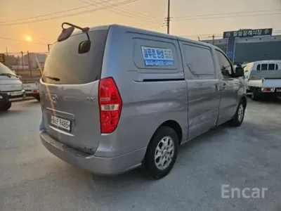 Hyundai Starex 2014, 418935 км, за 2275.24 USD