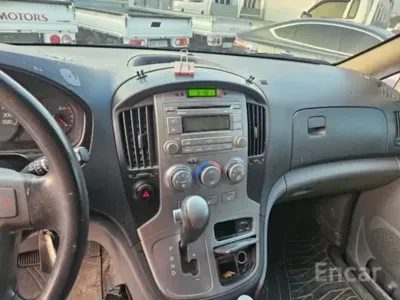 Hyundai Starex 2014, 418935 км, за 2275.24 USD - фото 9