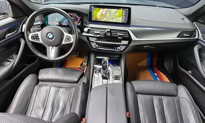BMW 5-Series 2023, 68977 км, за 29085.16 USD - фото 7