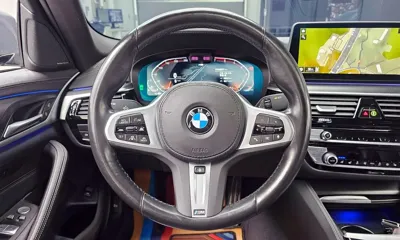 BMW 5-Series 2023, 68977 км, за 29085.16 USD - фото 14