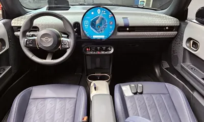 MINI Cooper Convertible 2026, 4178 км, за 27627.89 USD - фото 7