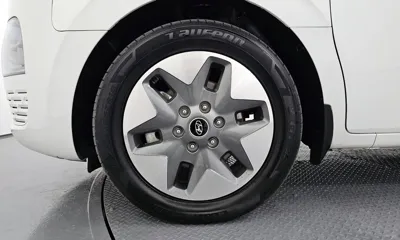 Hyundai Staria 2023, 44137 км, за 19755.53 USD