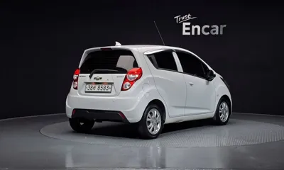 ChevroletGMDaewoo Spark 2015, 105394 км, за 2312.52 USD