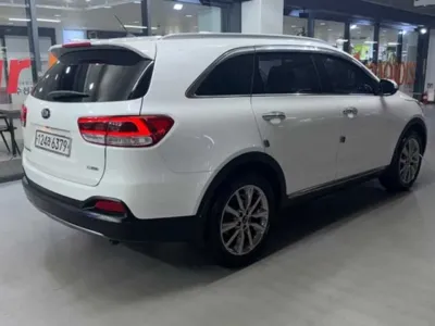 Kia Sorento 2016, 200624 км, за 4684.04 USD