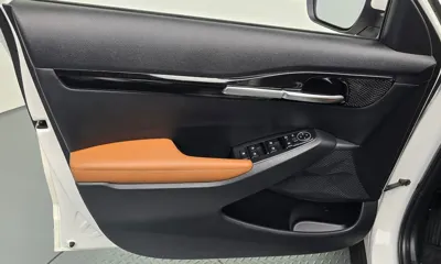 Kia Seltos 2023, 17115 км, за 14585.8 USD - фото 24