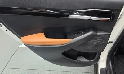 Kia Seltos 2023, 17115 км, за 14585.8 USD - фото 25