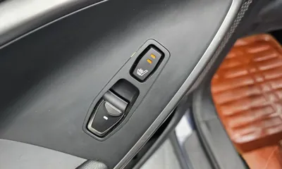 Hyundai Santafe 2017, 130775 км, за 7811.08 USD - фото 17