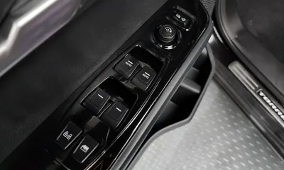KG_Mobility_Ssangyong Torres 2023, 34464 км, за 13778.39 USD - фото 30