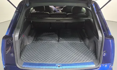 Audi Q7 2023, 41953 км, за 56187.24 USD - фото 31
