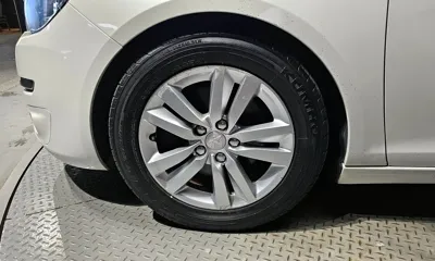 Peugeot 308 2014, 167974 км, за 2974.62 USD