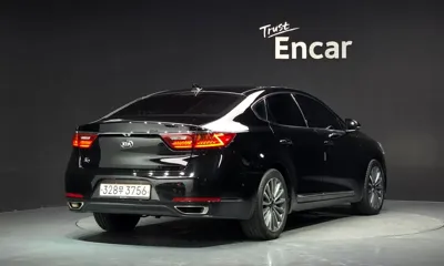 Kia K7 2016, 163467 км, за 4485.47 USD