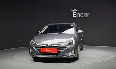 Hyundai Avante 2019, 70107 км, за 7761.12 USD
