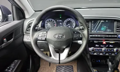 Hyundai Avante 2019, 70107 км, за 7761.12 USD - фото 16