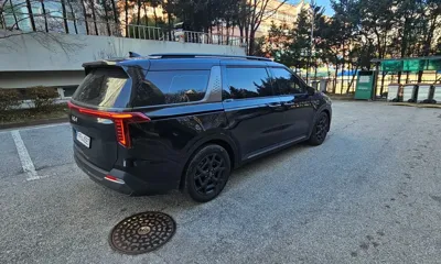 Kia Canival 2025, 35000 км, за 27763.11 USD