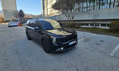 Kia Canival 2025, 35000 км, за 27763.11 USD